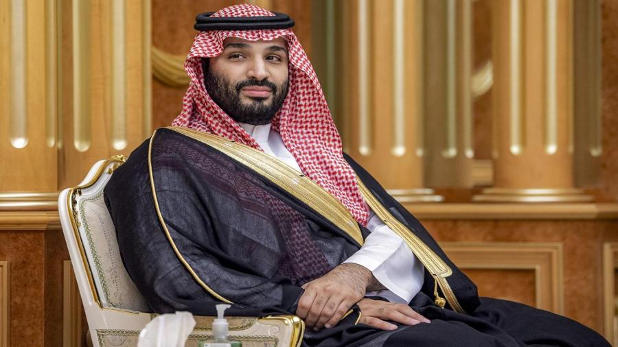 ولي العهد يعلن نقل 8% من أسهم أرامكو إلى محافظ شركات مملوكة لصندوق الاستثمارات
